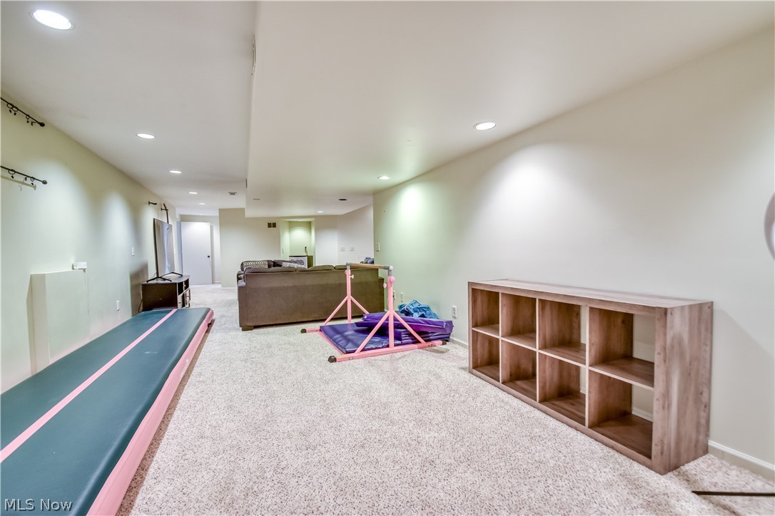 Raintree Park - Residential