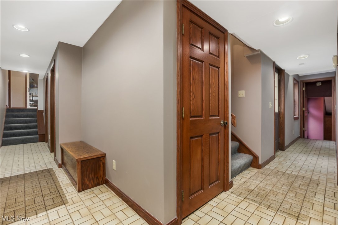 2015 Dunzweiler Drive, Zanesville, Ohio image 43