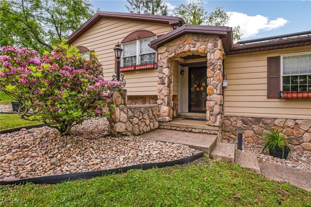 2015 Dunzweiler Drive, Zanesville, Ohio image 10