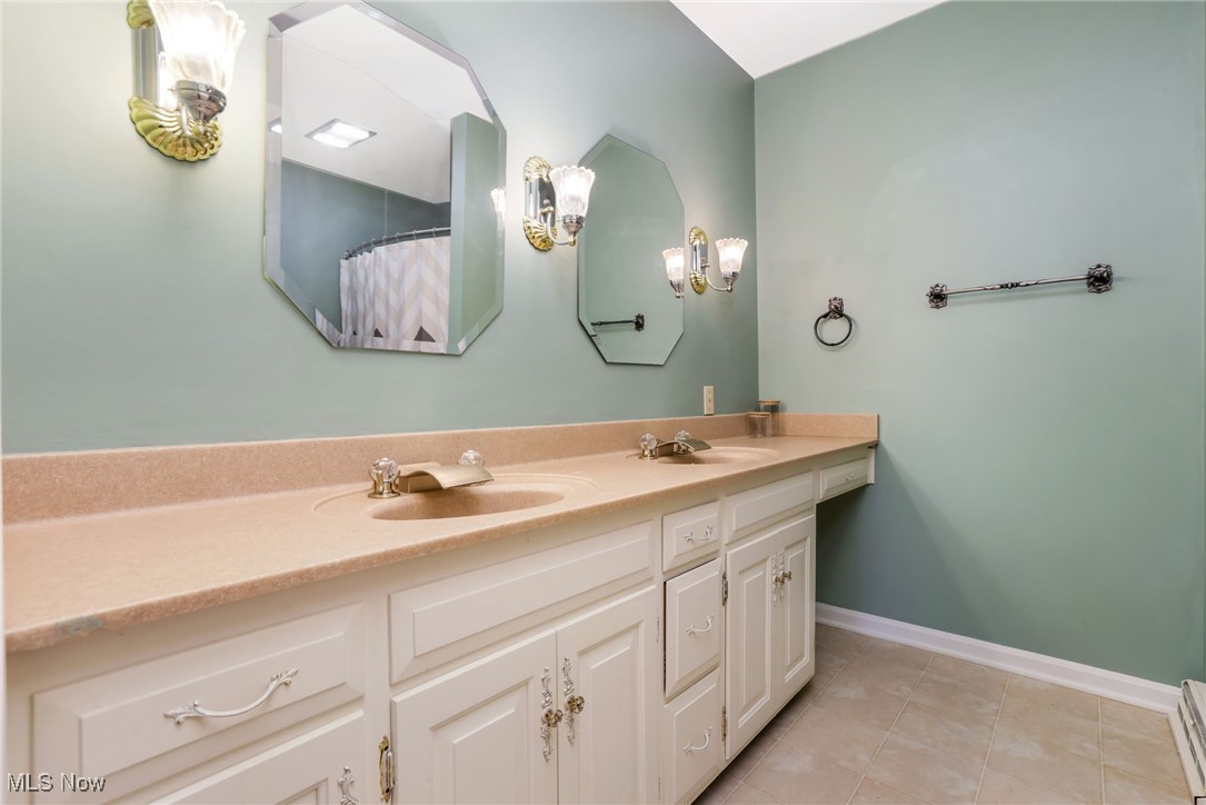 2015 Dunzweiler Drive, Zanesville, Ohio image 40