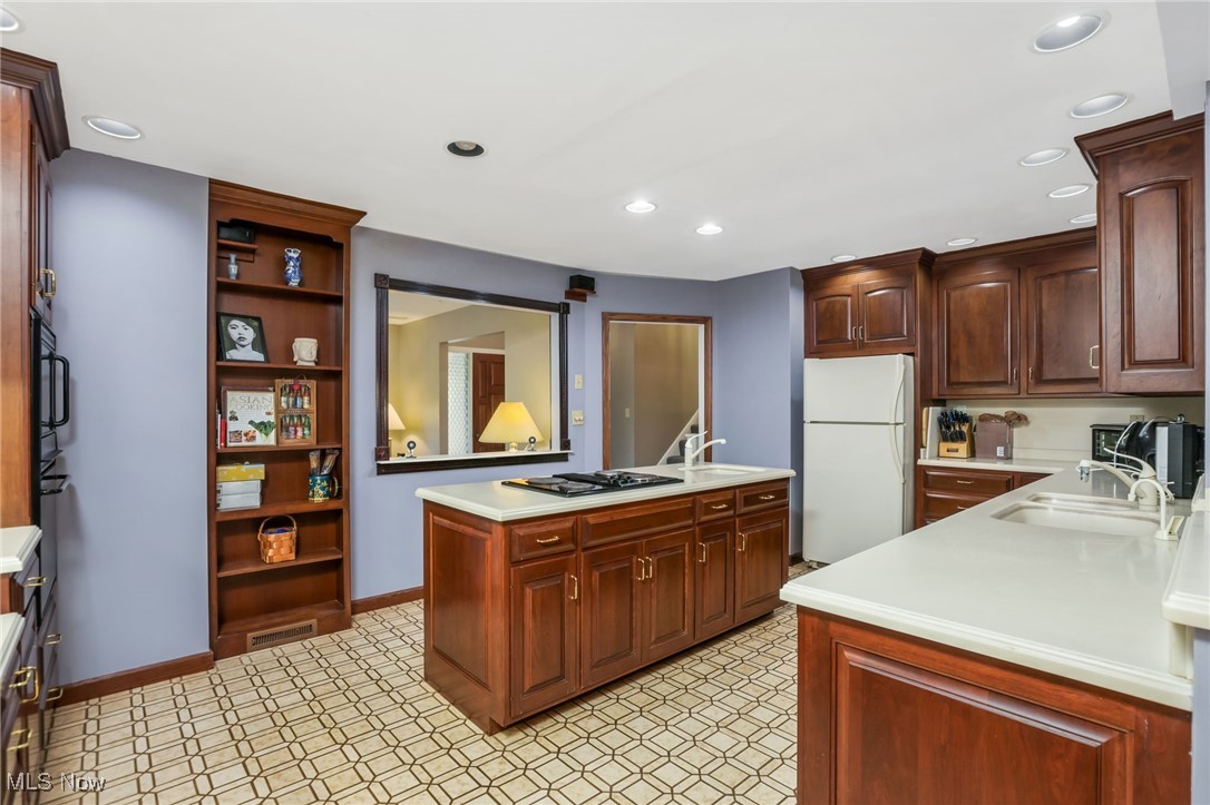 2015 Dunzweiler Drive, Zanesville, Ohio image 15