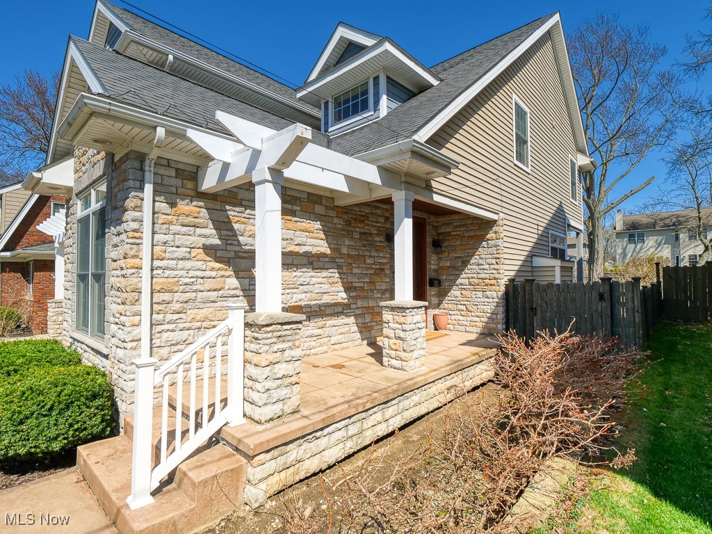 295 Glen Park Drive, Bay Village, Ohio image 4