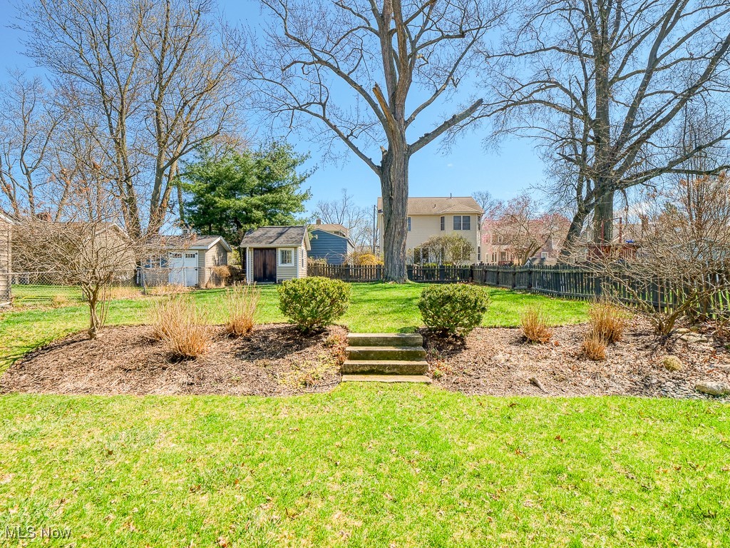 295 Glen Park Drive, Bay Village, Ohio image 6