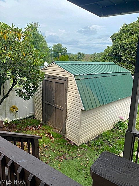 49493 Green