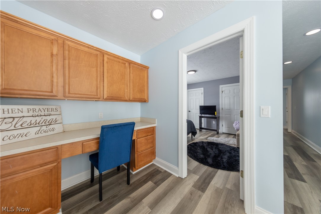 Brook Hollow Preserve - Residential