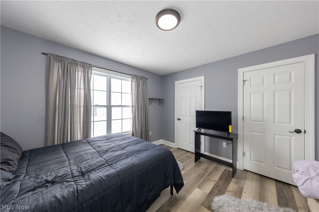 Brook Hollow Preserve - Residential