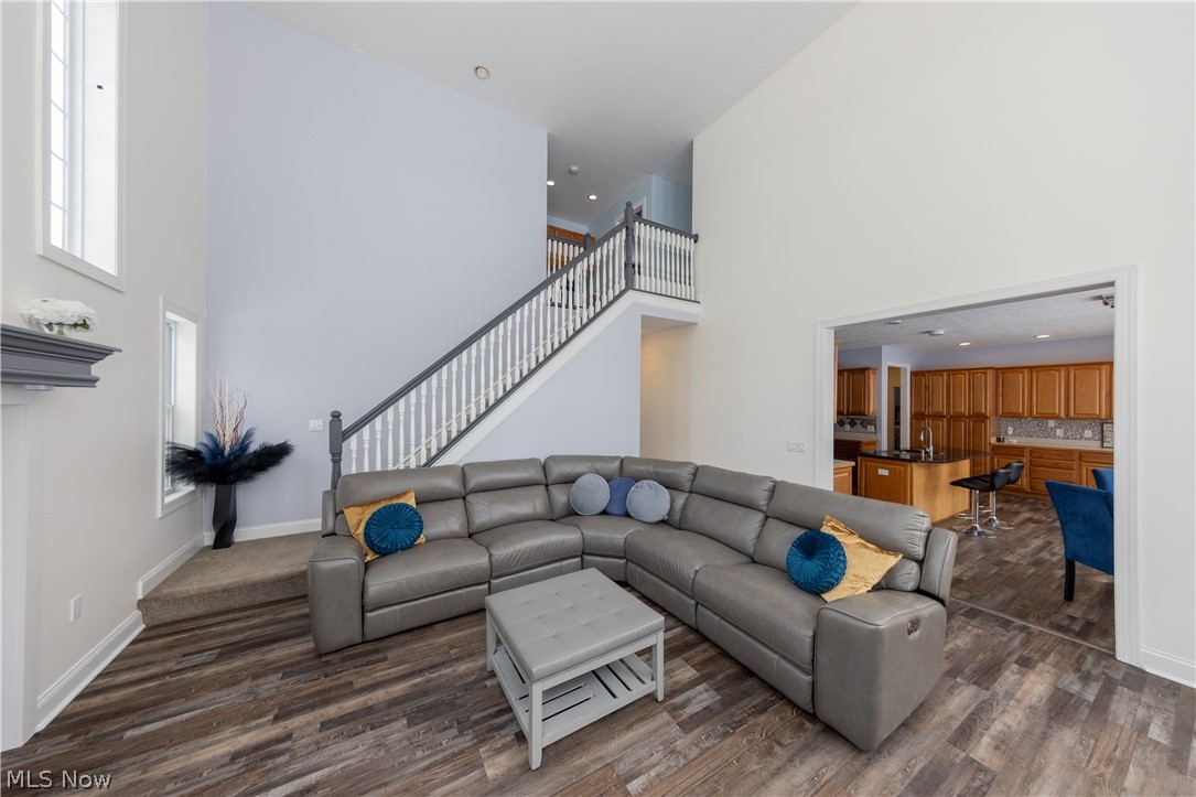 Brook Hollow Preserve - Residential