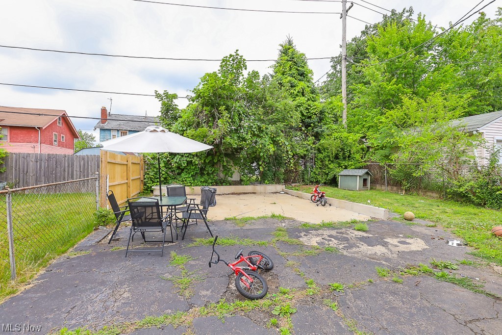 Shaker Overlook Land Companys - Residential