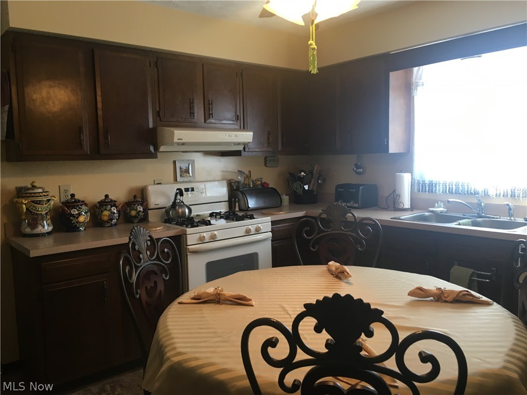 Suffield - Residential Income