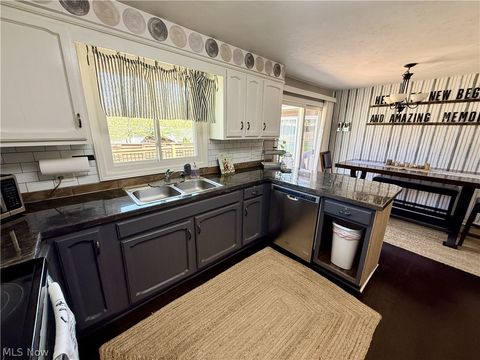 Tiny photo for 917 3rd Street NE, New Philadelphia, OH 44663 (MLS # 5202982)