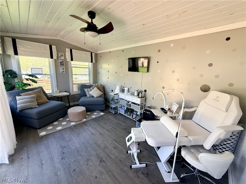 Donahey Estates 1st Add - Residential