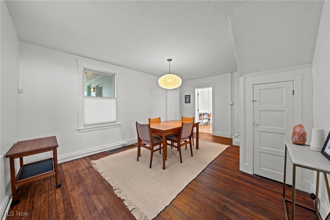 Cleveland, Ohio 44113, United States, 3 Bedrooms Bedrooms, ,1 BathroomBathrooms,Residential,Active,84798