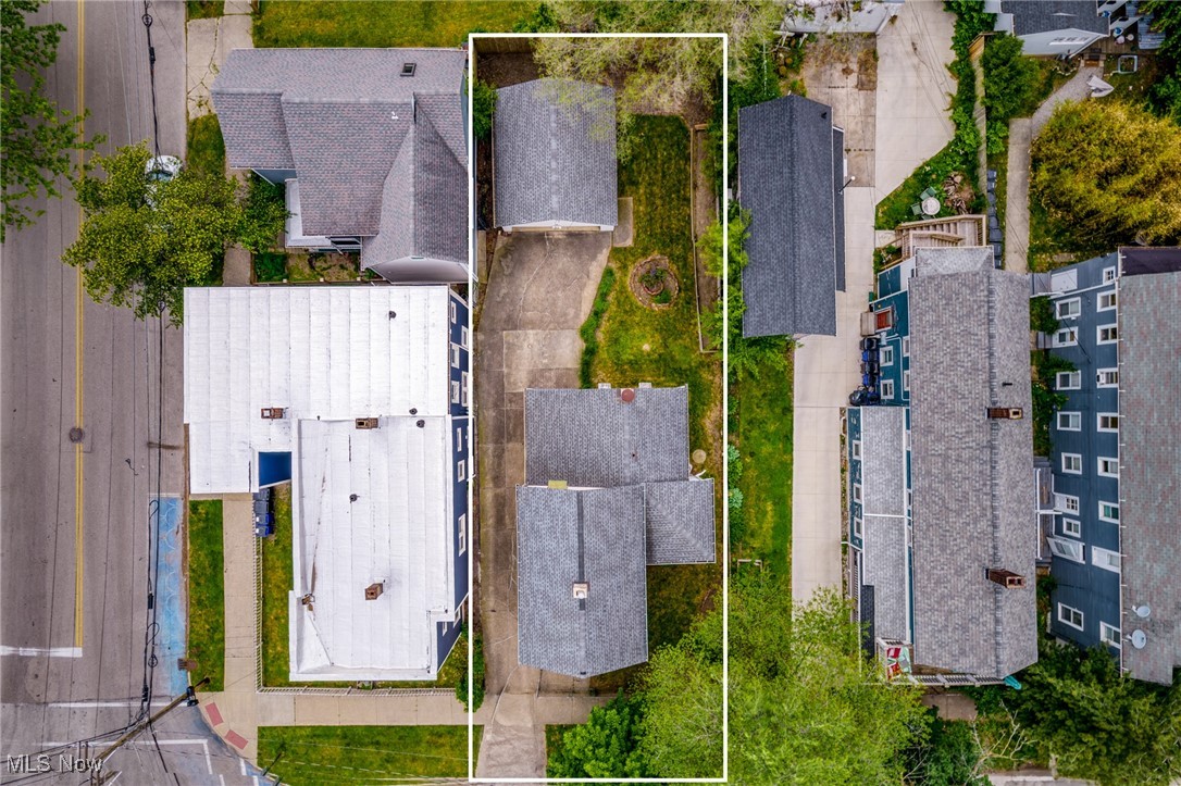 Cleveland, Ohio 44113, United States, 3 Bedrooms Bedrooms, ,1 BathroomBathrooms,Residential,Active,84798