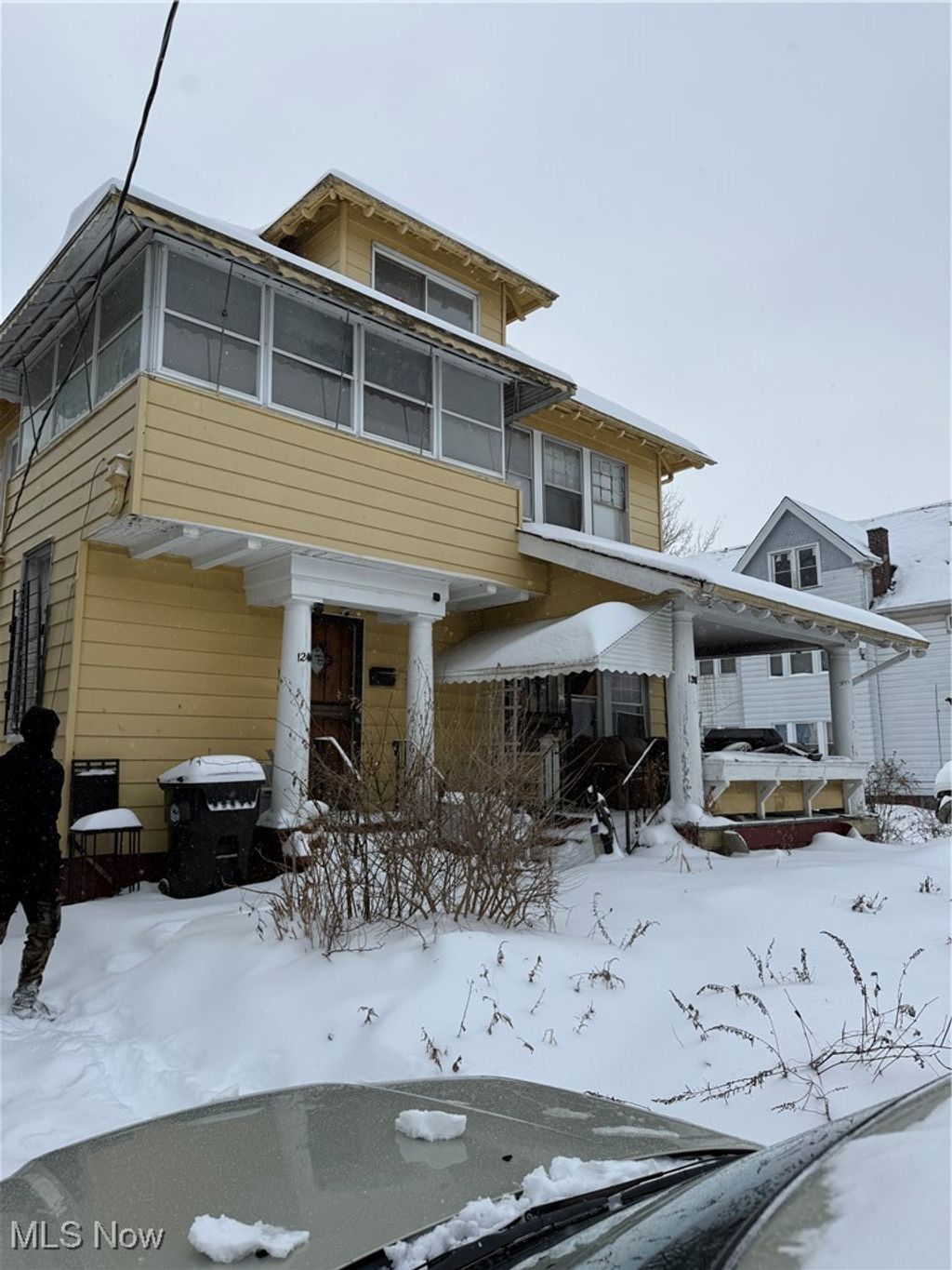 Photo of 12414 Tuscora Avenue, Cleveland, OH 44108 (MLS # 5185492)