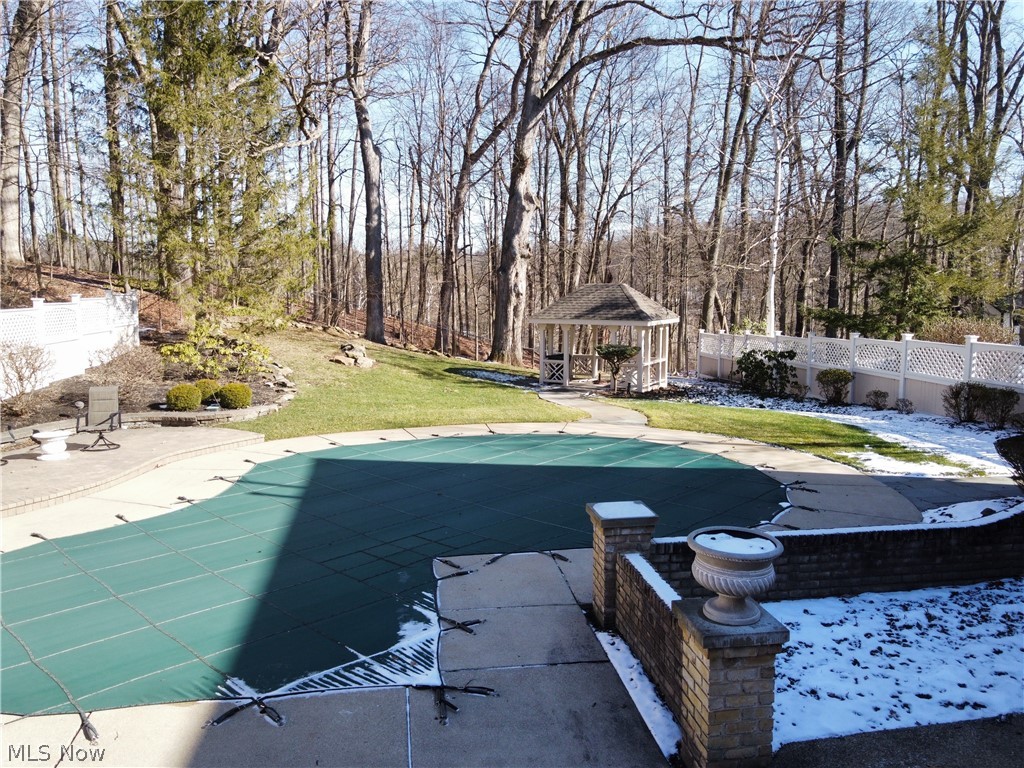 Hughstowne Sub - Residential