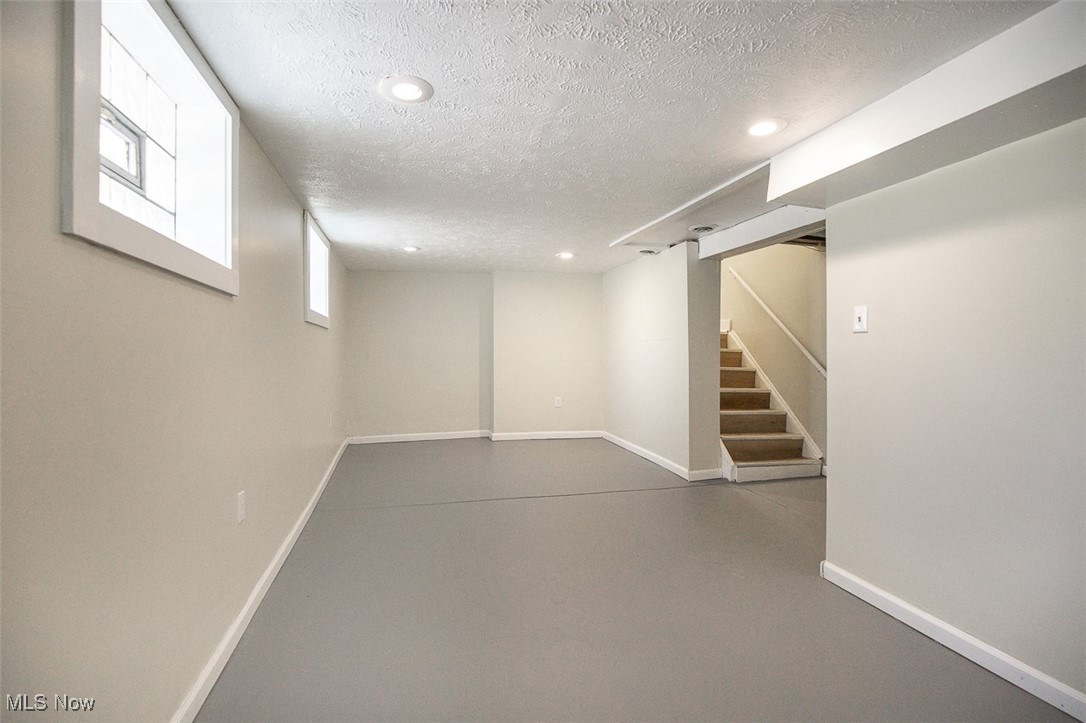 Cranwood Land Companys 02 - Residential Lease