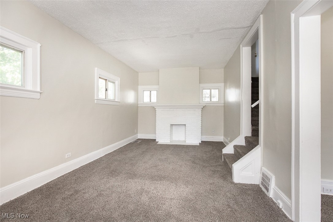 Cranwood Land Companys 02 - Residential Lease