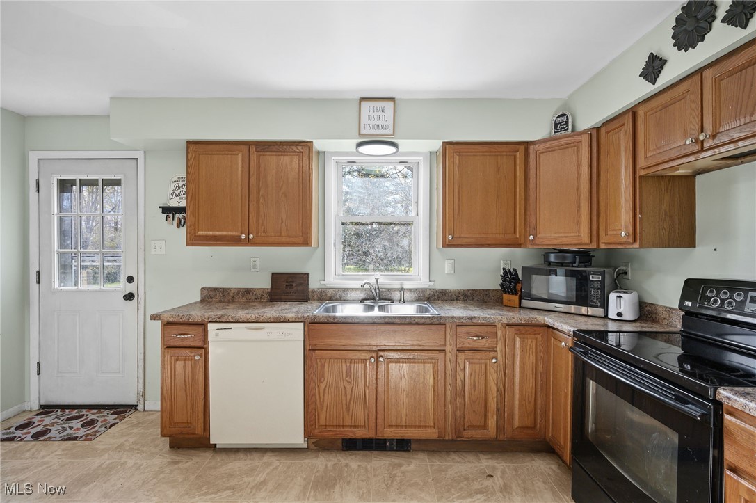 Burton Lakes - Residential