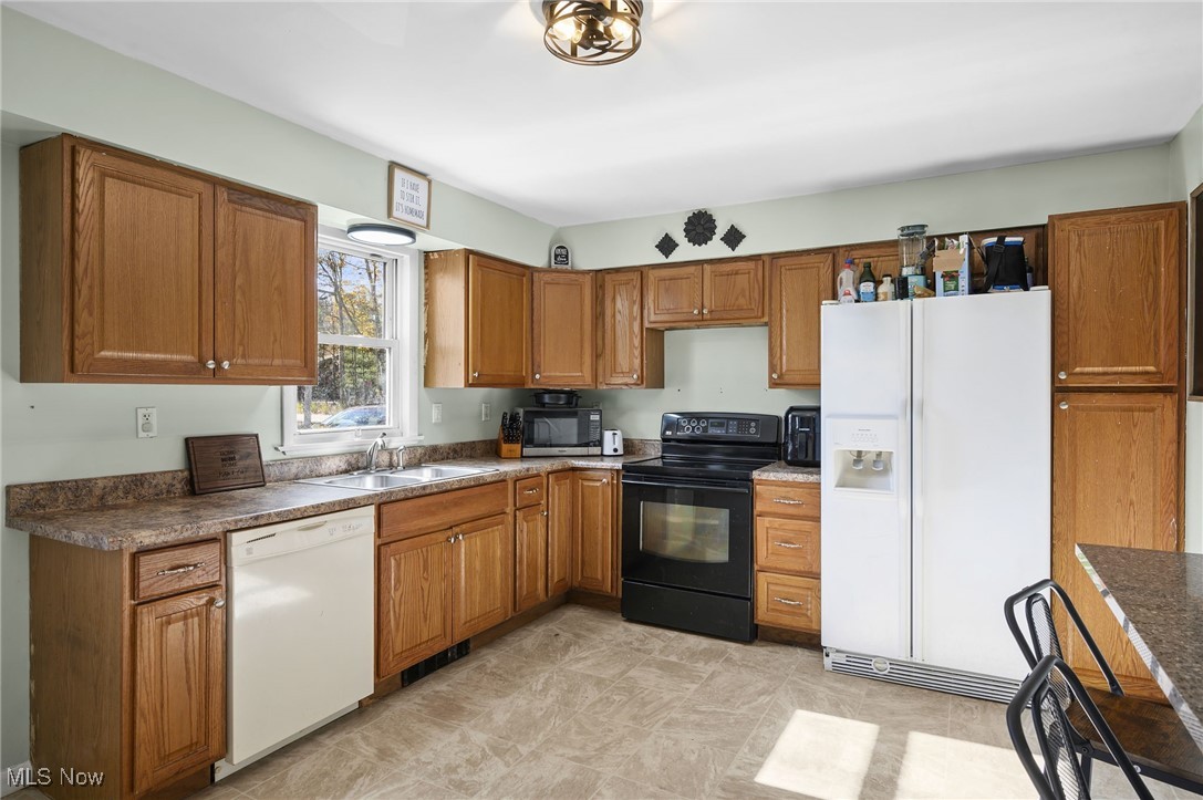 Burton Lakes - Residential