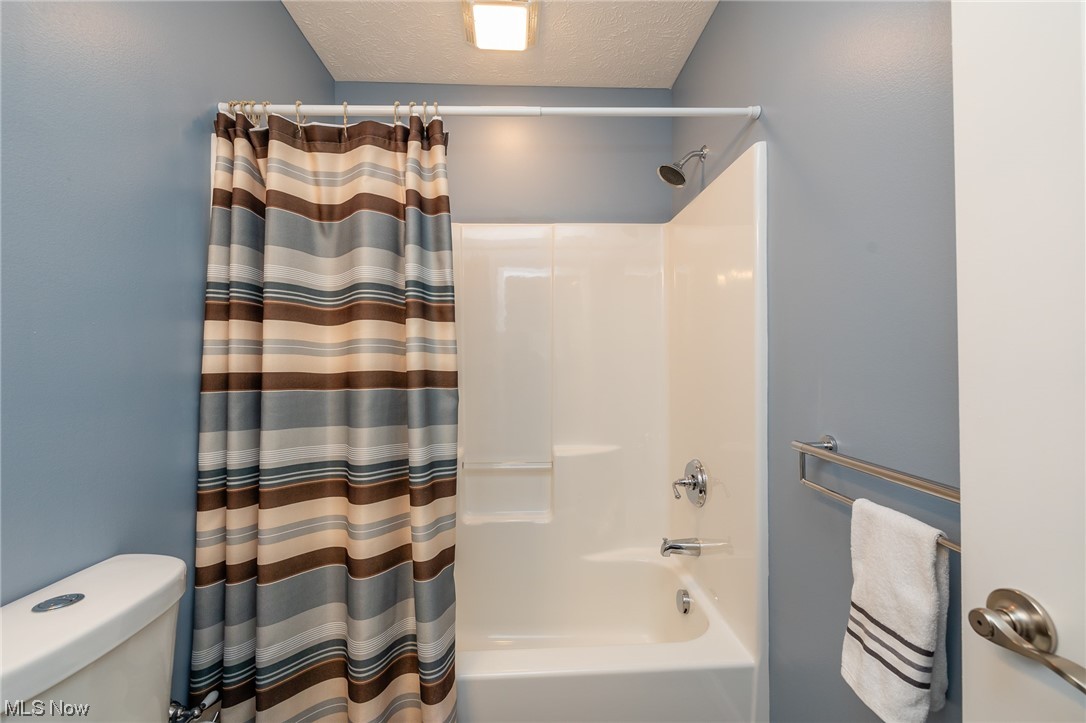 Market Square Twnhms Condo - Residential