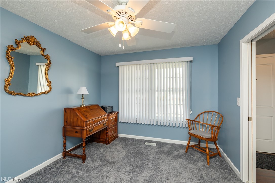 Market Square Twnhms Condo - Residential