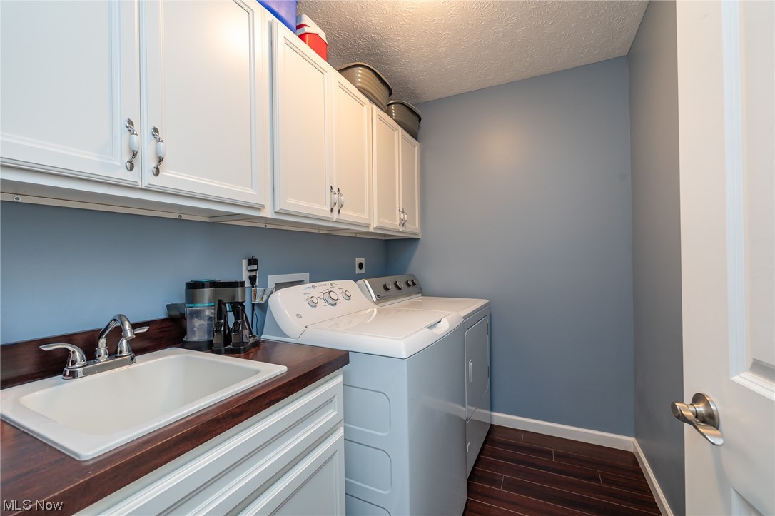 Market Square Twnhms Condo - Residential