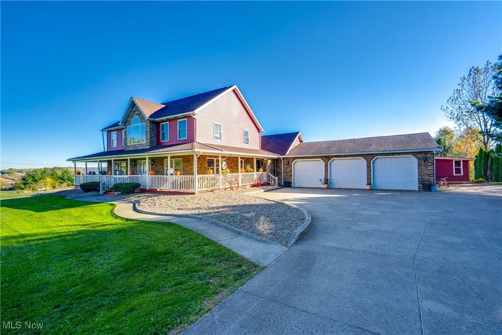 Photo of 5616 Faircrest Street SW, Canton, OH 44706 (MLS # 5168259)