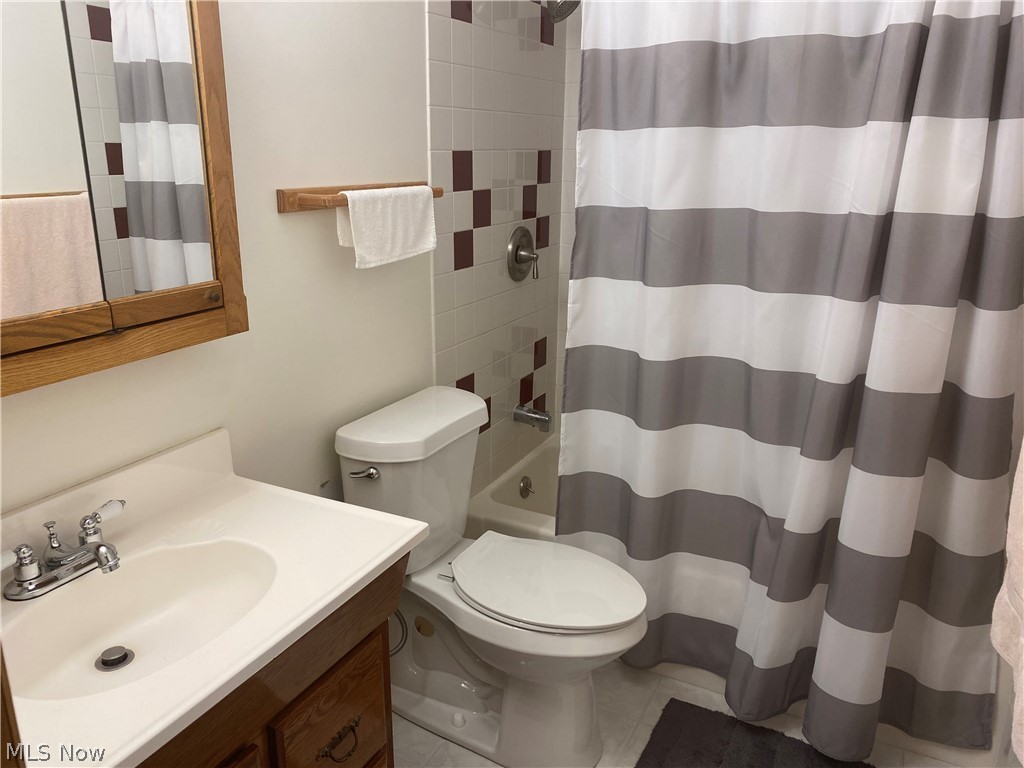 Spinnaker Run Condo - Residential