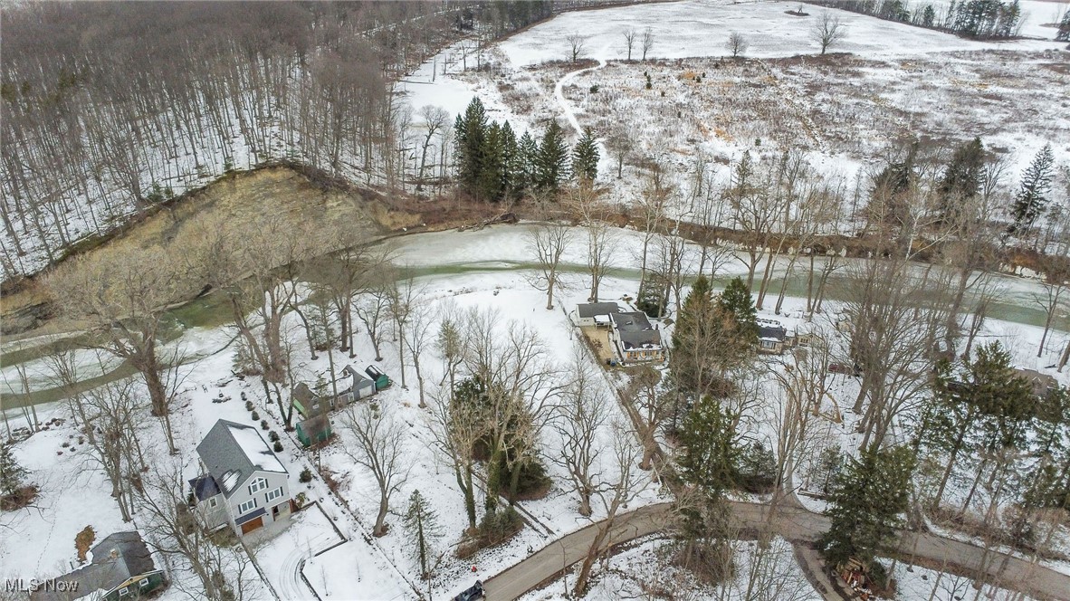 Horseshoe Glen - Land