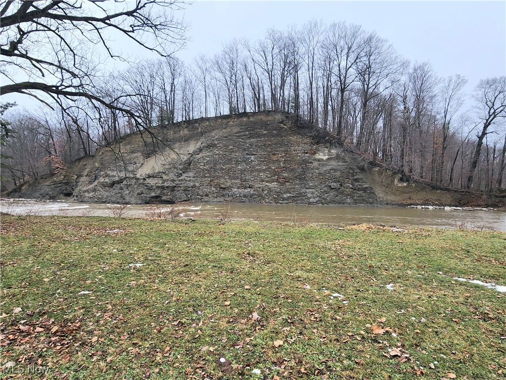 Horseshoe Glen - Land