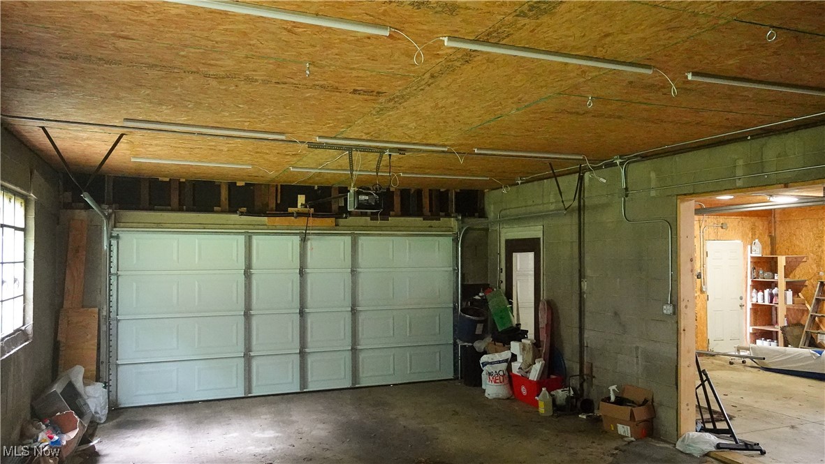 4088 Manchester Road, Akron, Ohio image 38