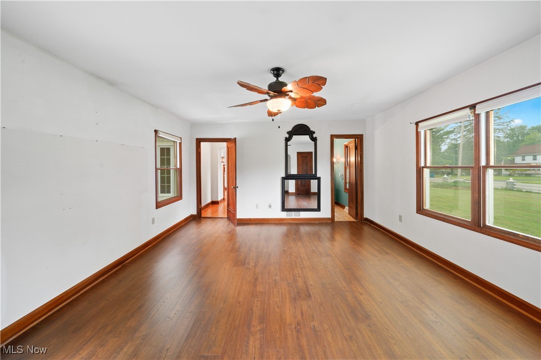 4088 Manchester Road, Akron, Ohio image 18