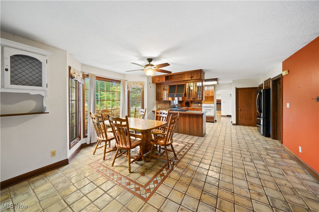 4088 Manchester Road, Akron, Ohio image 6
