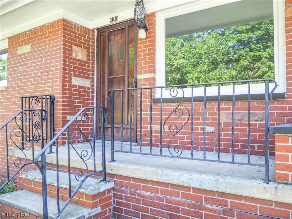 Tallmadge Road - Residential