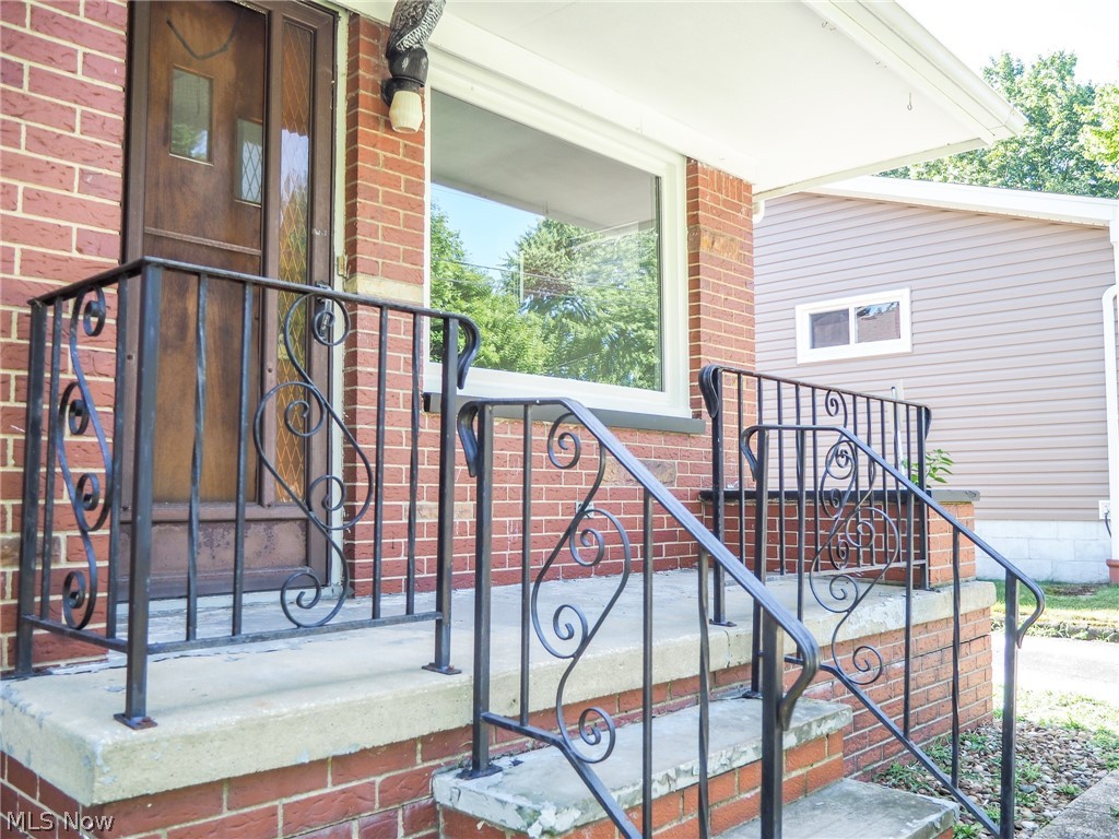 Tallmadge Road - Residential