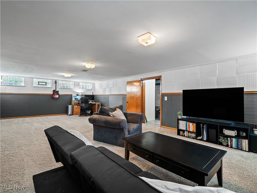 4482 Ranchview Avenue, North Olmsted, Ohio image 41