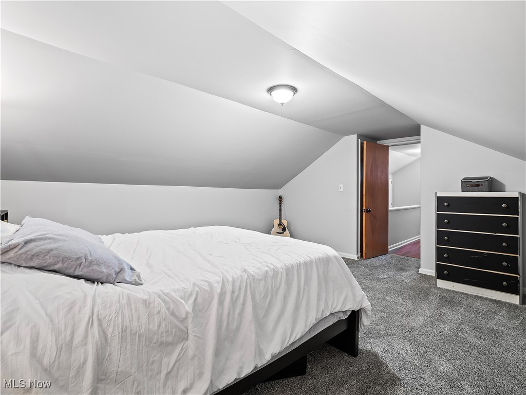 4482 Ranchview Avenue, North Olmsted, Ohio image 38