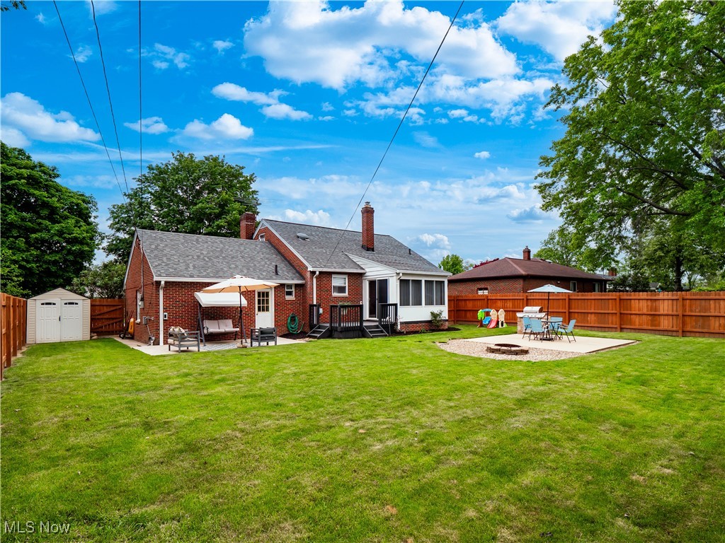 4482 Ranchview Avenue, North Olmsted, Ohio image 9