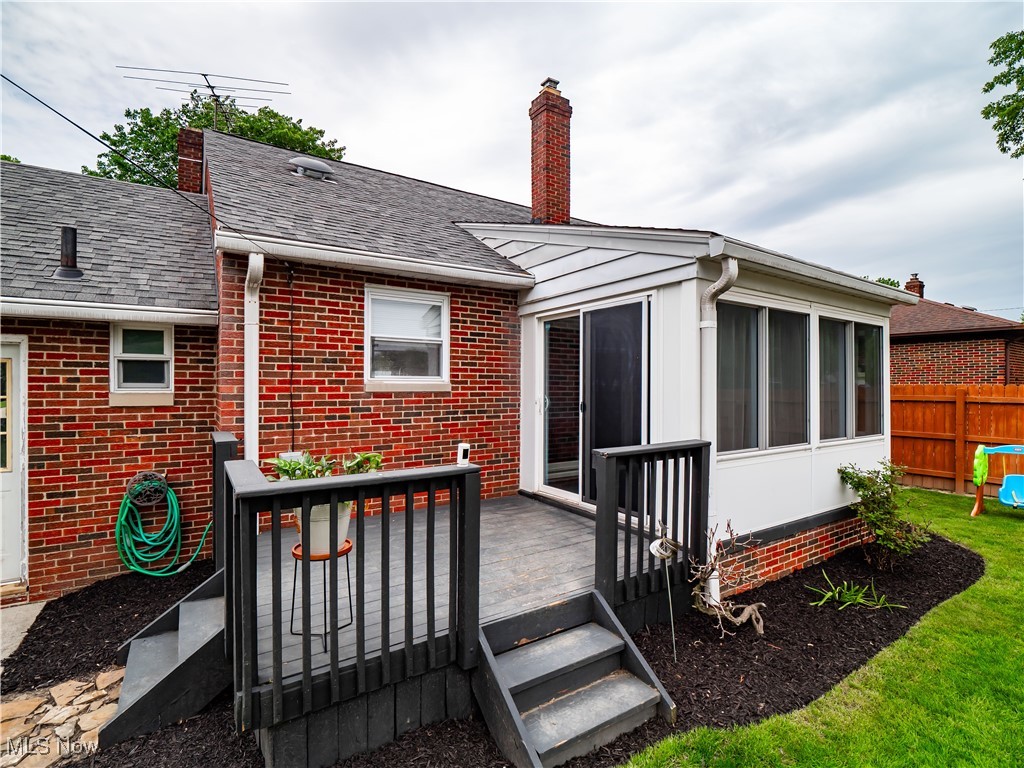 4482 Ranchview Avenue, North Olmsted, Ohio image 12