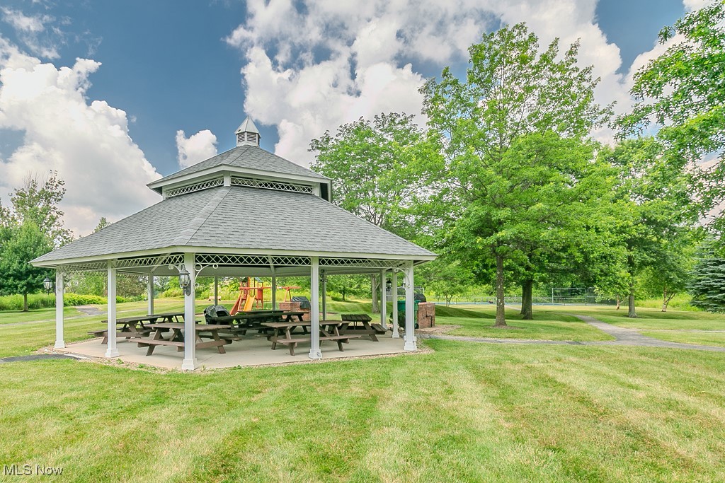 Woods/Auburn - Residential