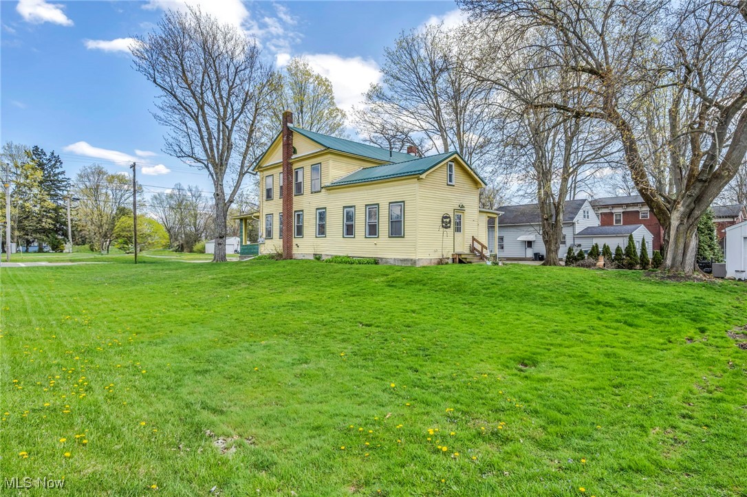 8935 S Main Street, Windham, Ohio image 32