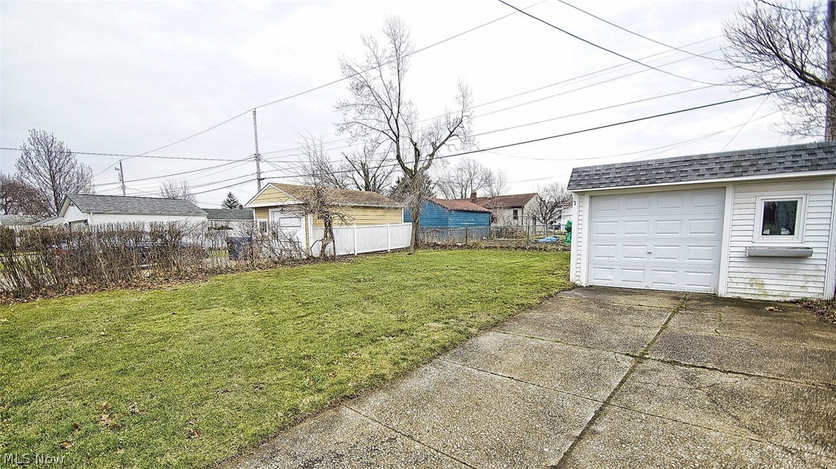 Lillian Helpers Chestnut Heights - Residential