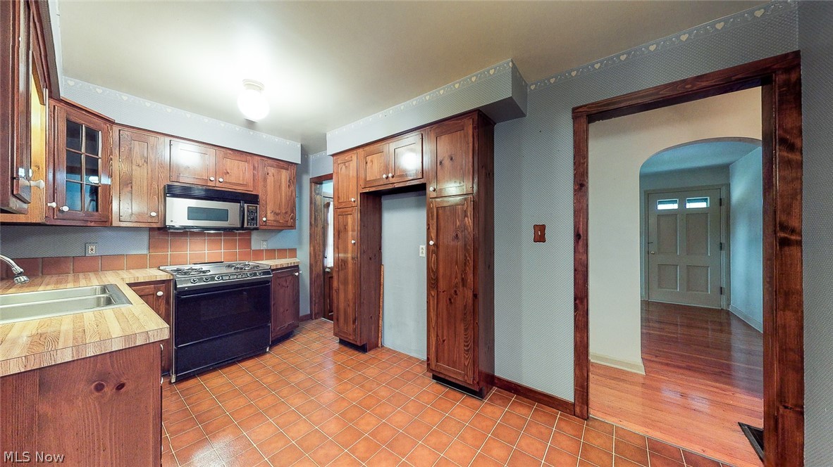 Warners Corner - Residential