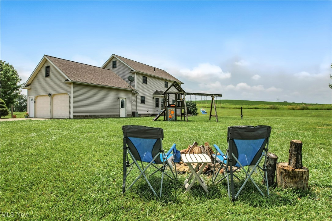 East Rochester, Ohio 44625, United States, 4 Bedrooms Bedrooms, ,2 BathroomsBathrooms,Residential,Active,169842