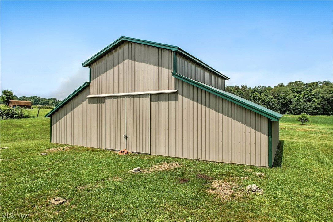 East Rochester, Ohio 44625, United States, 4 Bedrooms Bedrooms, ,2 BathroomsBathrooms,Residential,Active,169842