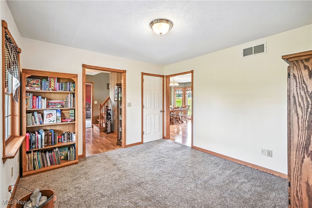 East Rochester, Ohio 44625, United States, 4 Bedrooms Bedrooms, ,2 BathroomsBathrooms,Residential,Active,169842