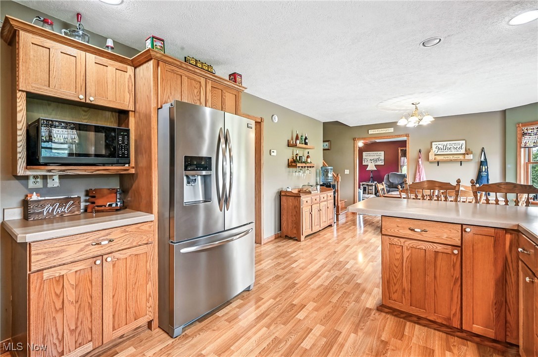 East Rochester, Ohio 44625, United States, 4 Bedrooms Bedrooms, ,2 BathroomsBathrooms,Residential,Active,169842