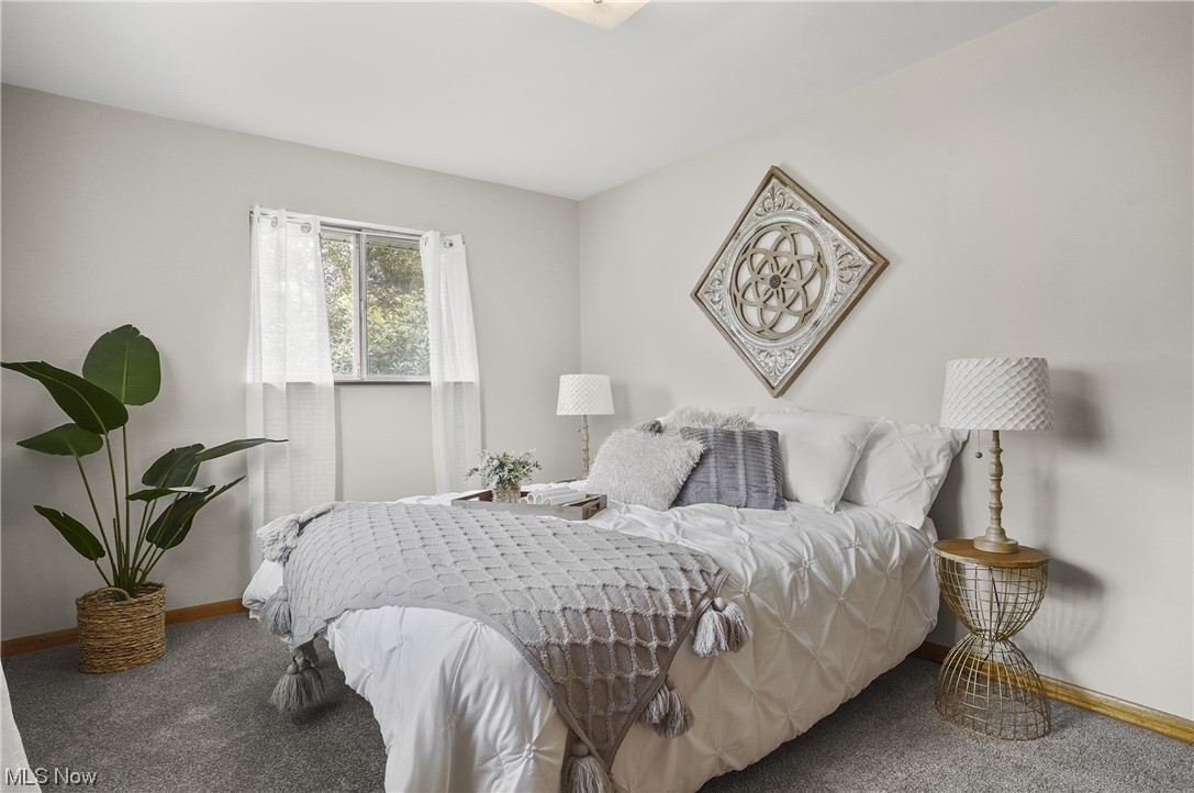 Mirror Lake - Residential