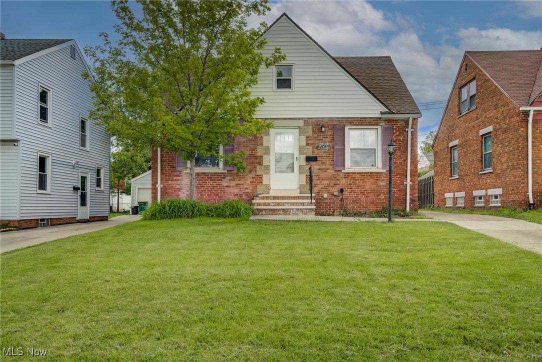 21411 Clare Avenue, Maple Heights, Ohio image 32