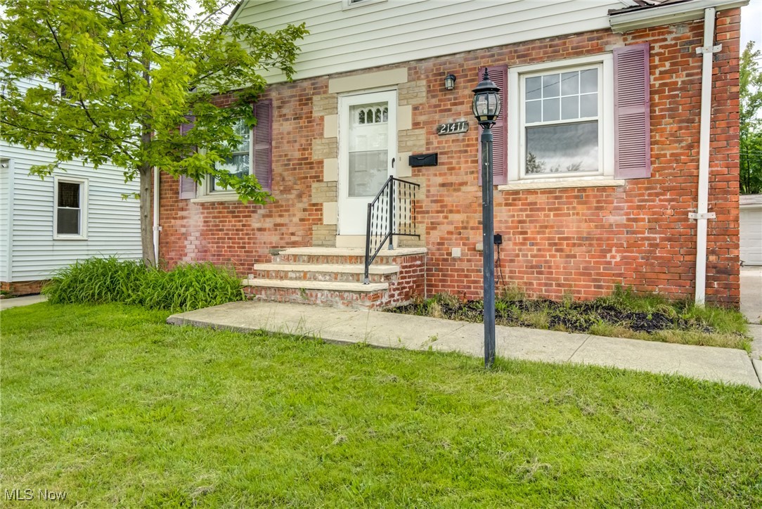 21411 Clare Avenue, Maple Heights, Ohio image 34